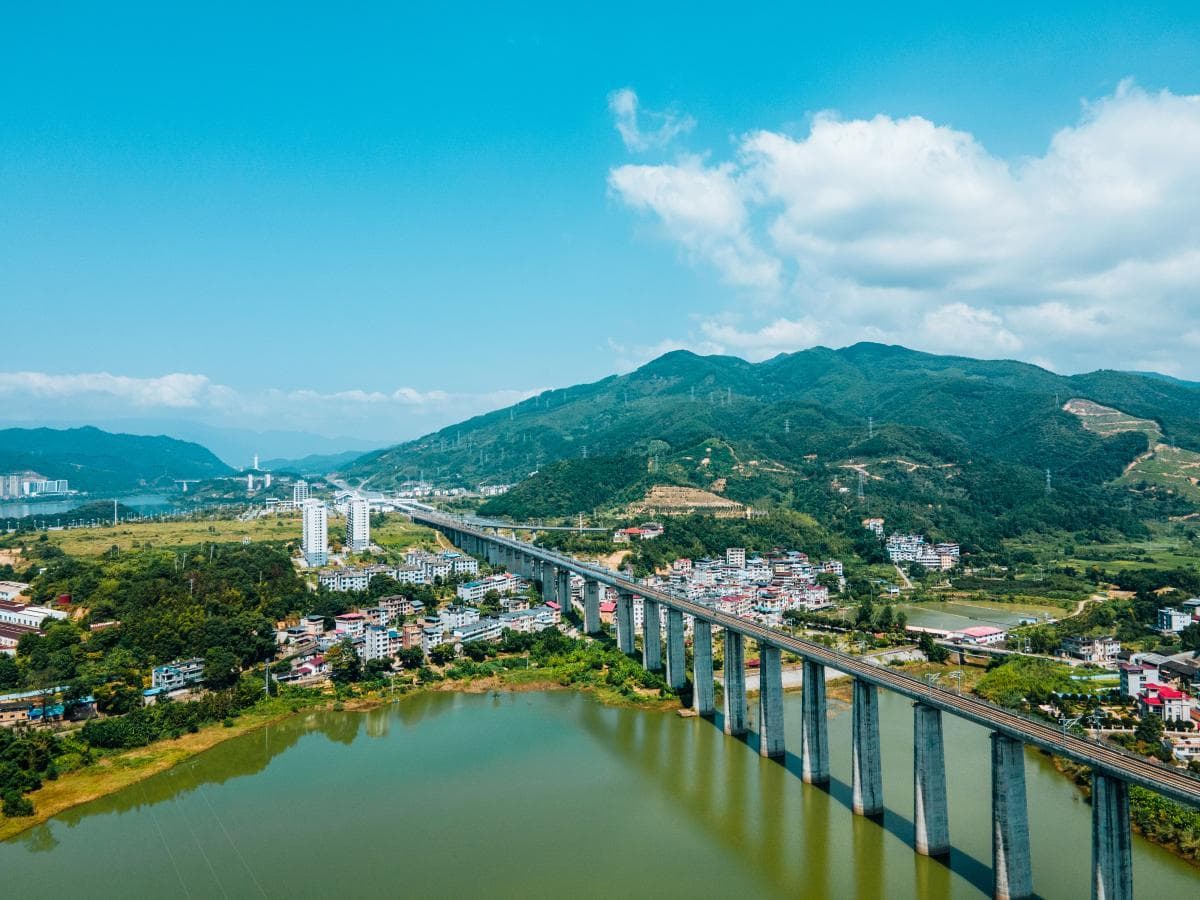 福建龙岩：隐匿于历史与山水之间的瑰宝