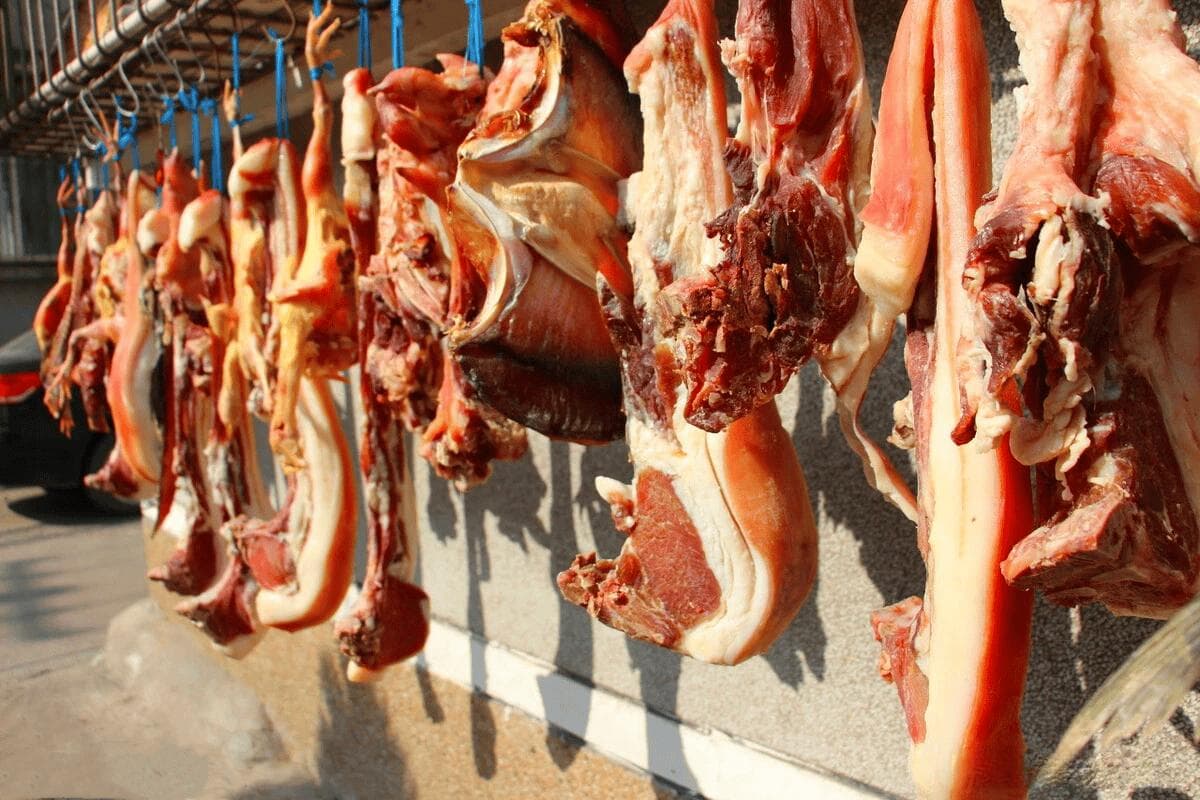 腌腊肉时，需要先洗肉吗？原来一直做错了，难怪腊肉不香还会臭