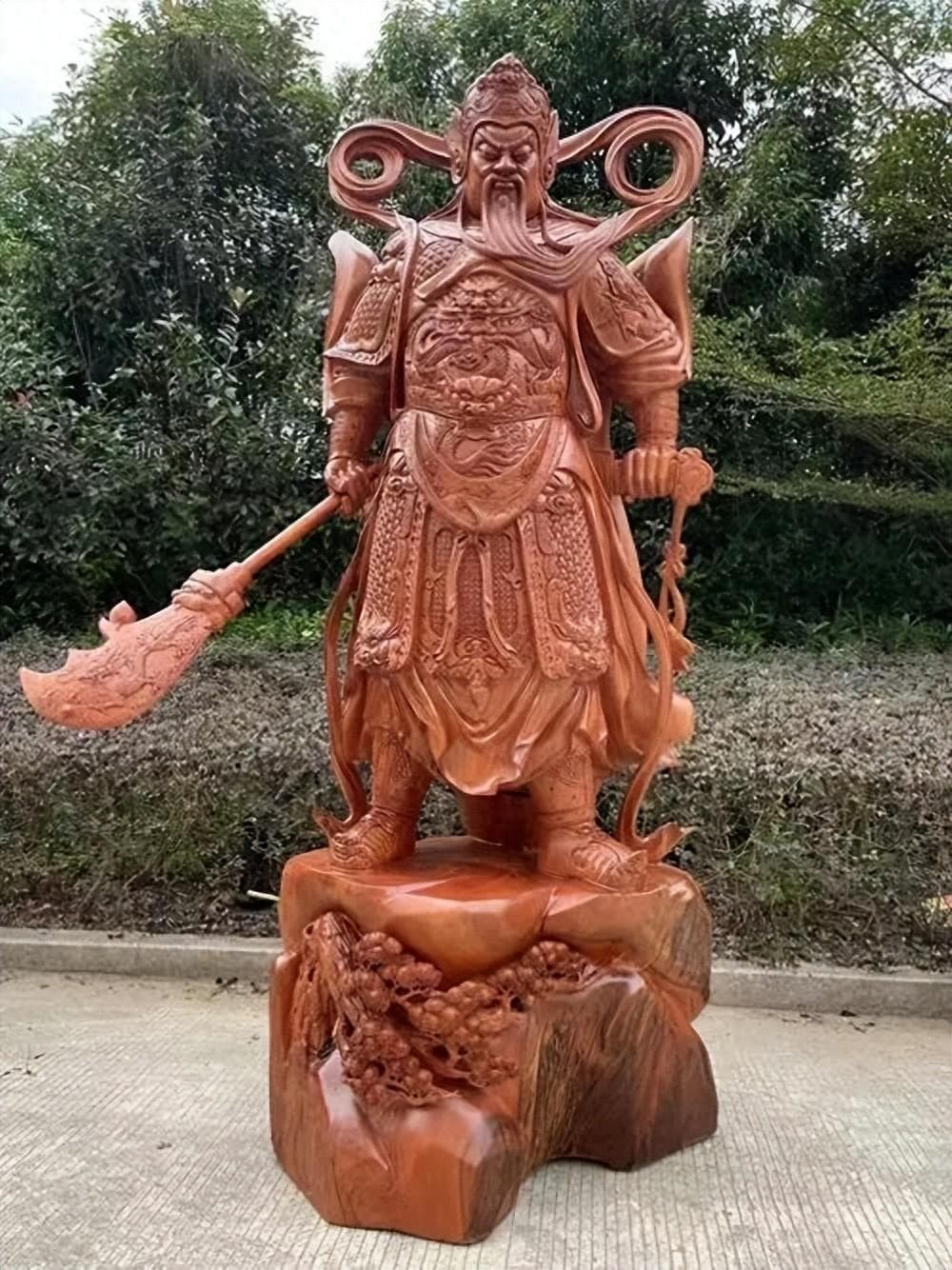 拜赵公明有什么讲究？ 关二爷与赵公明：武财神与文财神的故事与信仰讲究