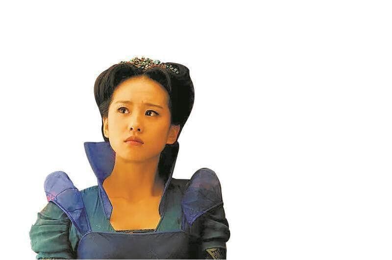 又因“花边”上热搜，年近四十的“85花”还能打吗？