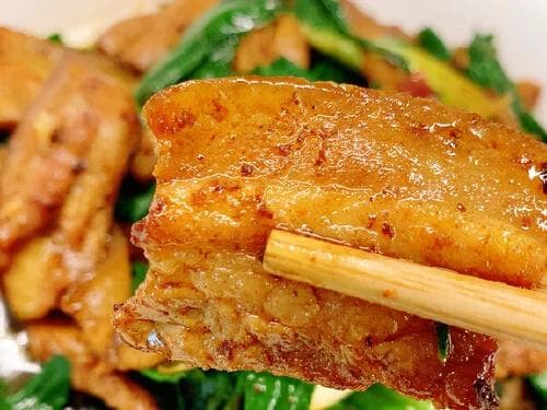 四川回锅肉的正宗做法，牢记3个关键步骤，浓香可口，太费米饭