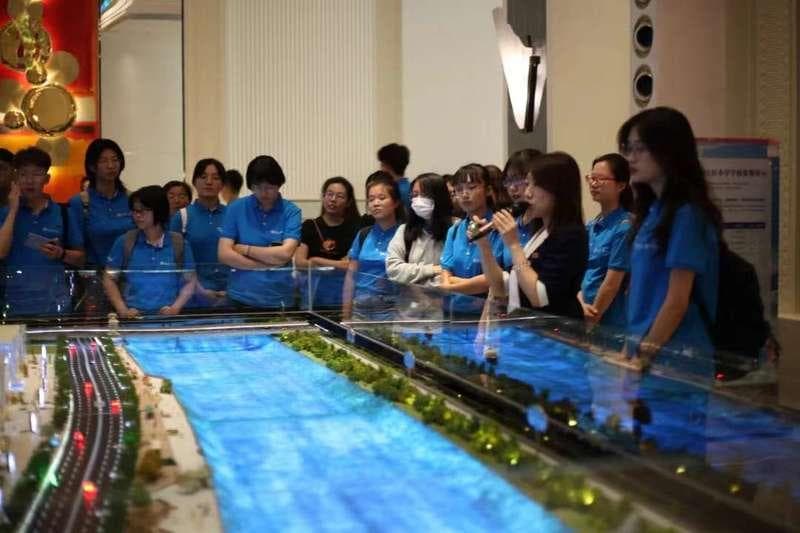 带着问题意识进行生涯规划，找到专业与职业方向的结合点