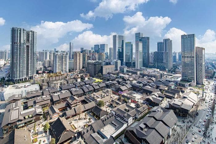 从首条商业街到千亿商圈，春熙路见证成都商业百年变迁