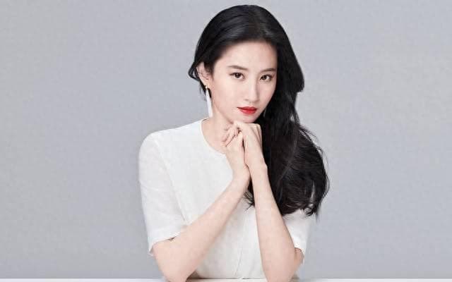 中国红十字基金会感谢刘亦菲捐赠：慈善之路与明星担当