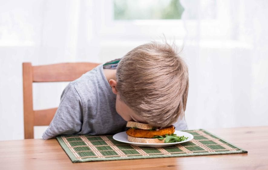 孩子挑食不爱吃饭，家长常给孩子吃这8种食物，脾胃壮如牛
