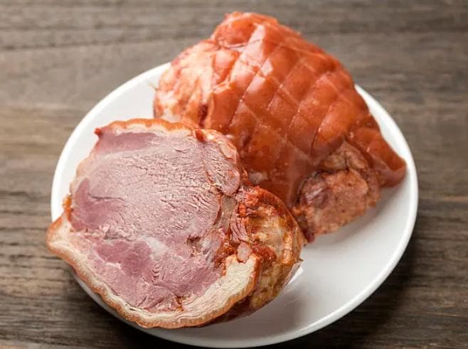 炖肉“最入骨”的4大香料，不管炖什么肉，3斤放1克，肉软烂入骨