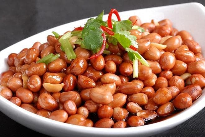 醋泡花生：一道融合传统与现代的美味佳肴