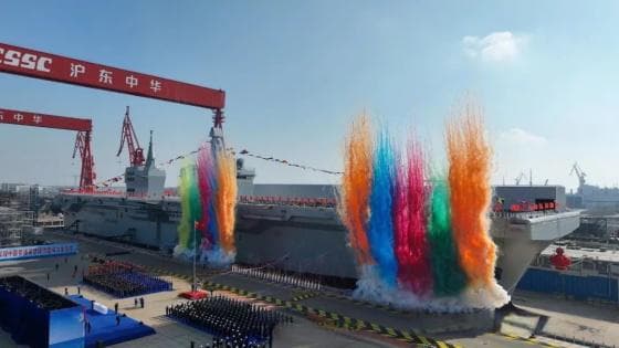 四川舰舷号51，四万余吨，至少说明两个问题
