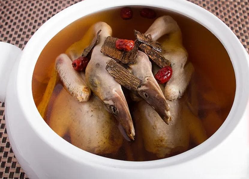 鸭肉发腥，不是焯水不够，只要4种香料，鸭肉出锅软嫩入味不腥臊