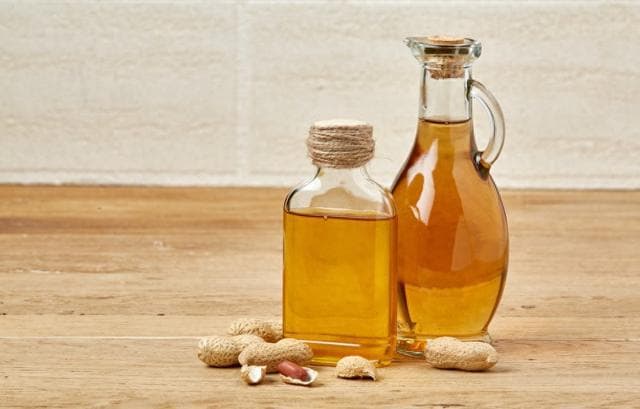 亚麻籽油食用指南：3类人慎用，6大选购要点