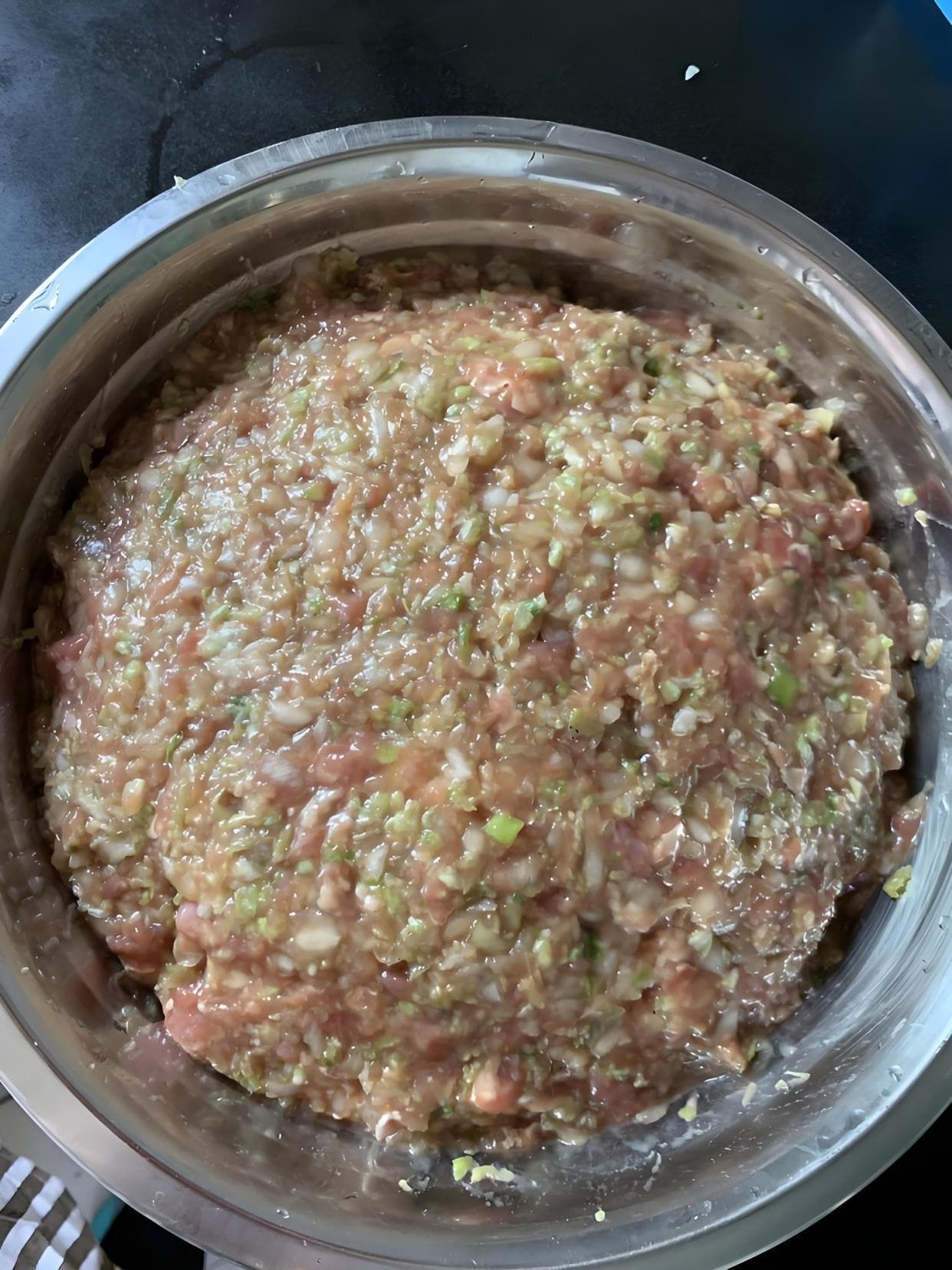冬季暖心秘籍：3种羊肉饺子馅的完美调制方法，让你的味蕾大开！