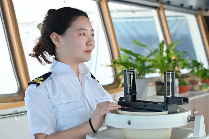“上天入海”她力量