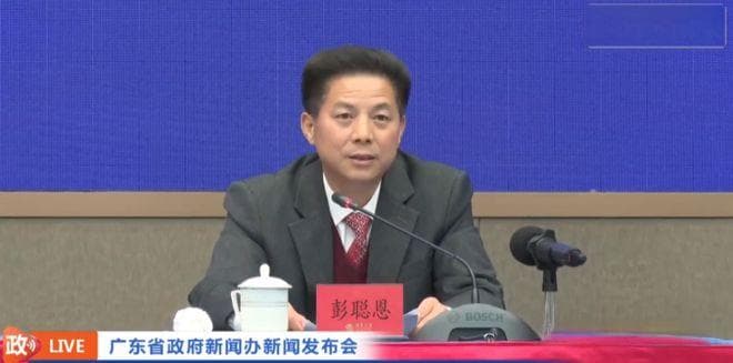 汕头大型焰火晚会剧透！近10万发烟花，超5000架无人机，30分钟表演！
