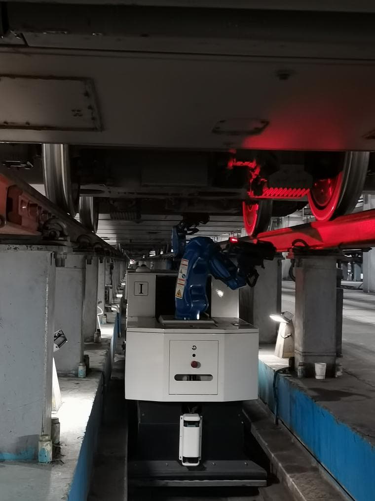 新春走基层丨震撼升级！智能巡检守护高铁安全