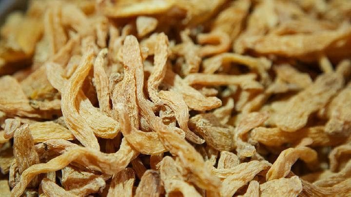 天麻既能改善神经功能又可缓解头痛，但长期食用有风险
