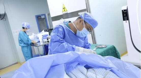 “小针”解决“大痛苦”：带状疱疹后神经痛的全新治疗方案