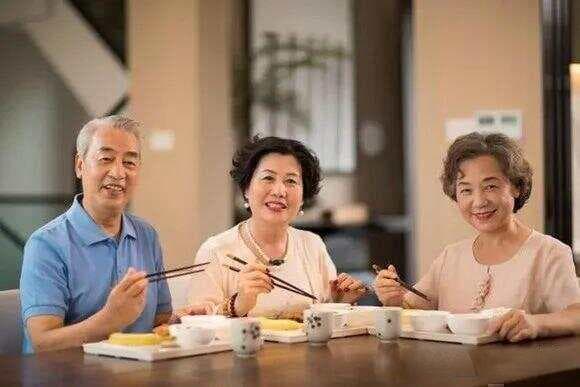 老年人想健康长寿，在养生方面要重视这3大原则，你认同吗？