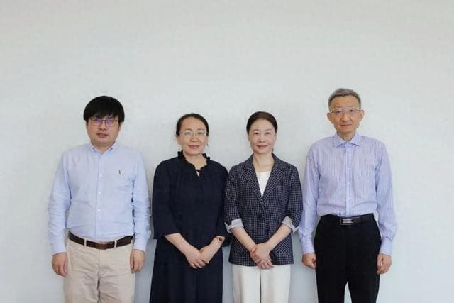 医学生也能写代码？复旦上医这门课带你玩转AI！