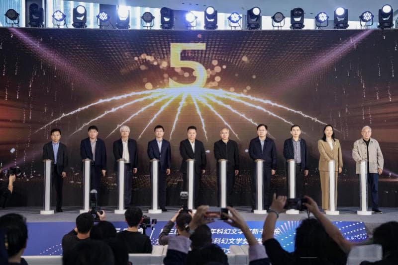 机器人+镜像宇宙！鲲鹏青少年科幻文学奖获奖者谈创作心得