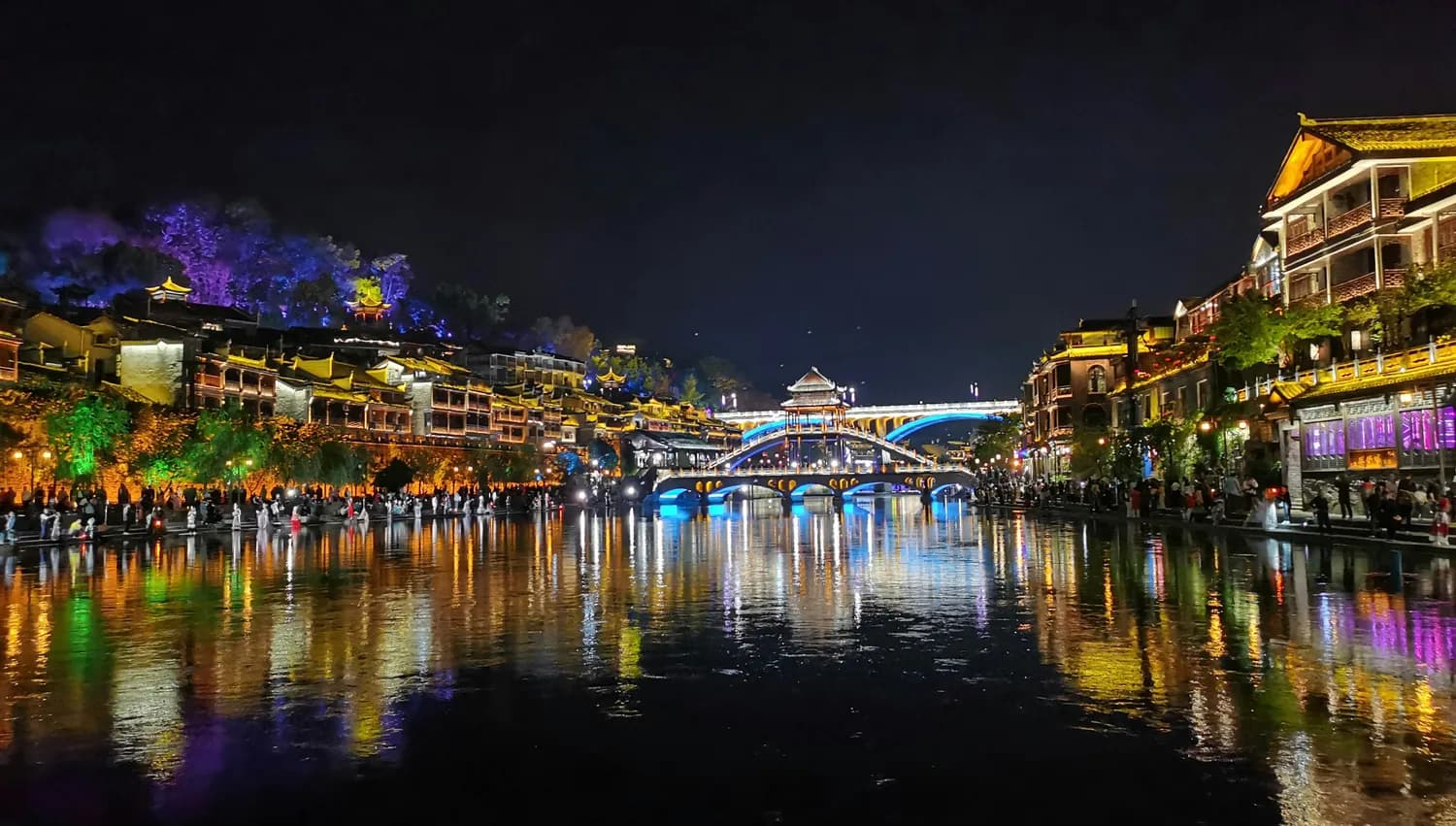 贵州春节免费游引爆经济热潮