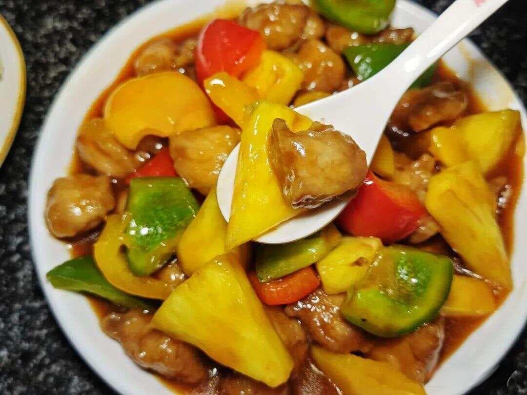 菠萝咕咾肉，这道水果菜，居然好吃到成了名菜