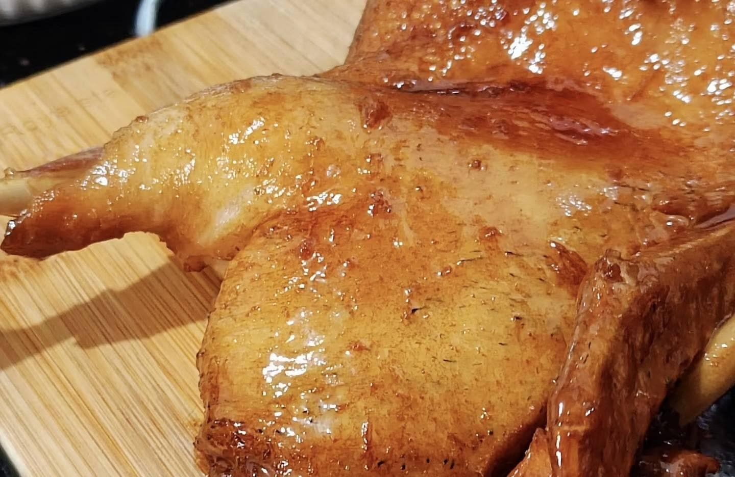 舌尖上的陈皮卤鸭：深入探索传统美食的制作与魅力