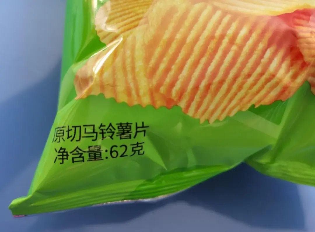 你吃的可能是“假”薯片！桶装和袋装的区别居然这么大！