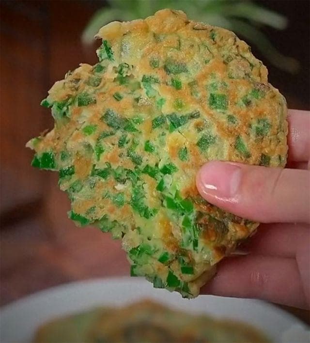 韭菜馅饼怎么和面做又软又好吃？