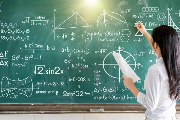 大学里的创业小项目：如何利用学校资源打造成功