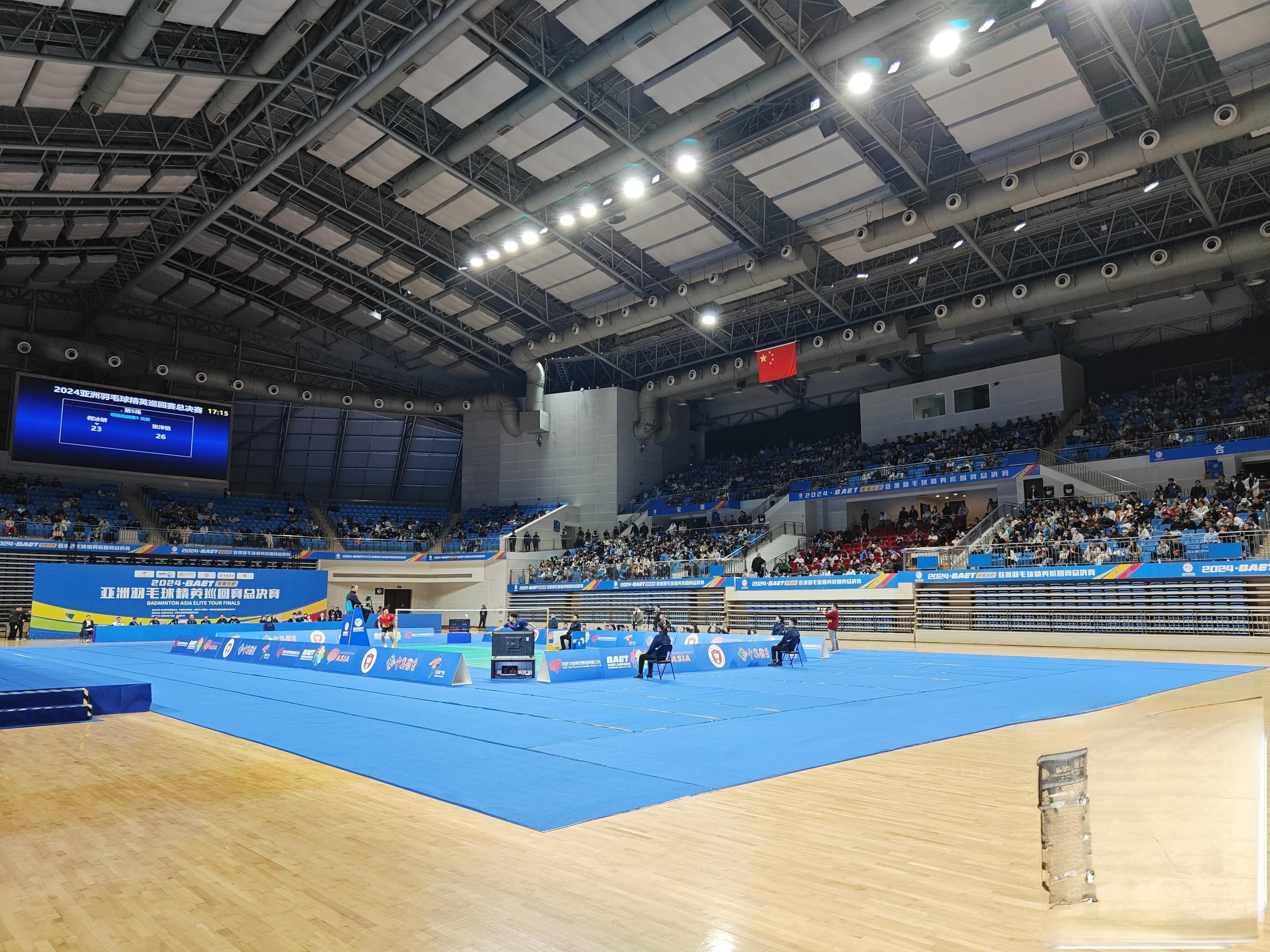 冠军PK草根，庐州上演羽坛盛宴