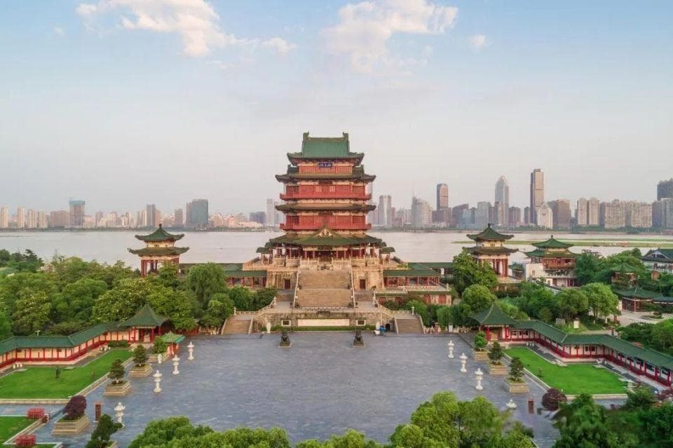 滕王阁在哪里？滕王阁不止在南昌！这些地方也有，你去过吗？