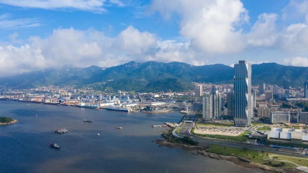 连云港40年：一座“后发先至”之城的“开放血脉”