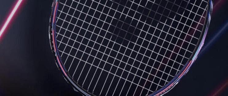 极音速HS Plus与神速100X Ultra羽毛球拍性能深度对比解析