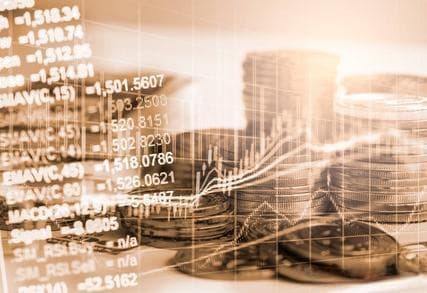 技术革新重塑金融格局：传统银行加速数字化转型