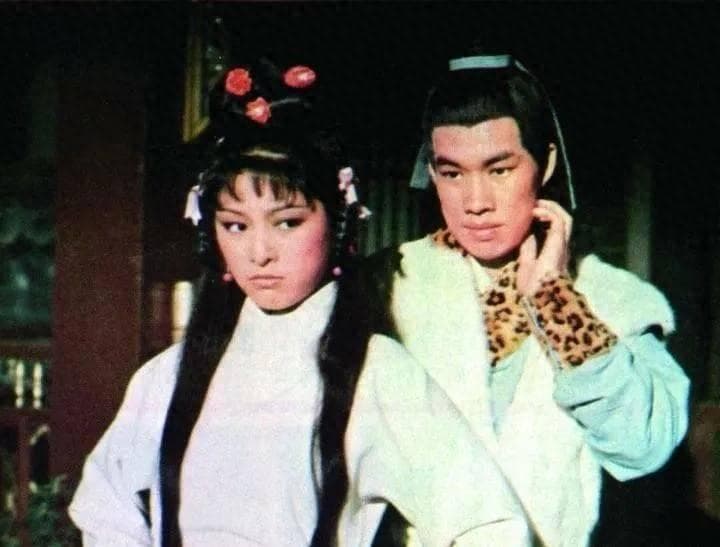 没对比就没伤害！九版“郭靖”演员对比，有人成经典而有人成笑话