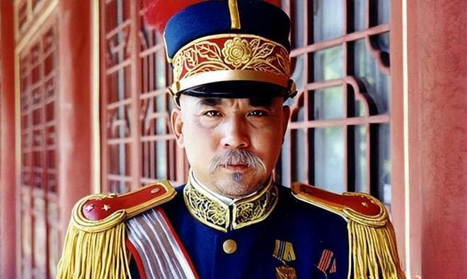 如果袁世凯没有称帝，会拥有怎样的历史地位？后人会如何评价他？