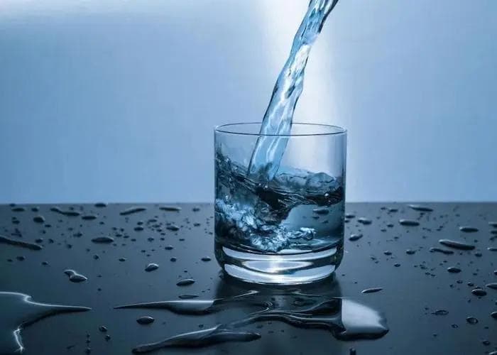 喝水都没喝明白：水的酸碱度能调节人体的酸碱平衡吗？