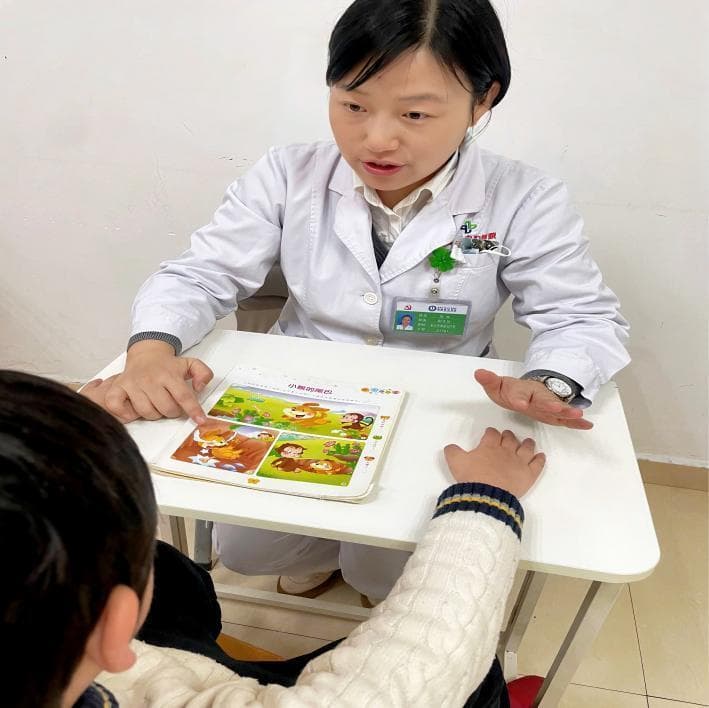 孩子说话磕巴？发育性口吃要正确应对