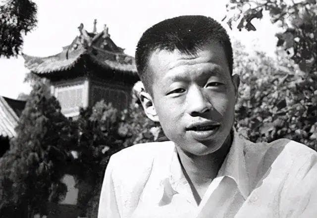 王小波生日快乐 | 这一生，自由活过，真心爱过，用命写过