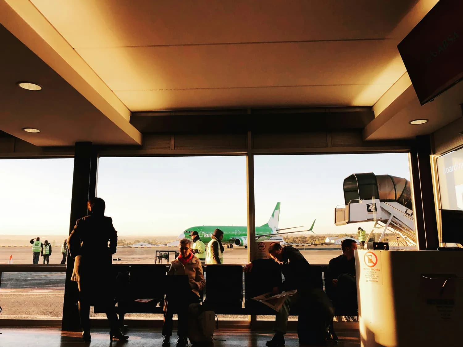 日本旅行必备：实用日语问候语大揭秘
