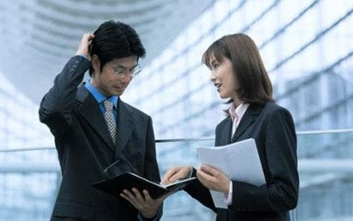 领导者与下属沟通：说话技巧全攻略