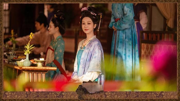 《国色芳华》首播夺冠，服化道精致，人设、故事与立意三重高级