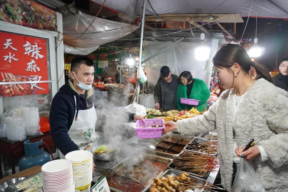 “麻辣烫”的英译难题