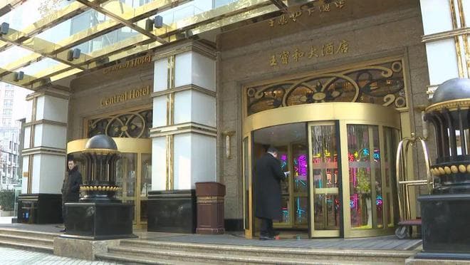 各种消费券叠加，外出用餐、买年夜饭套餐更实惠