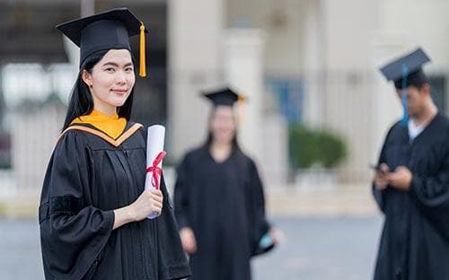 纽约时装学院服装设计作品集要求详解