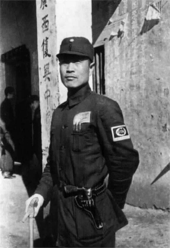 杜聿明为首的第5军,战力和将领为国军顶配,为何没发展出派系?