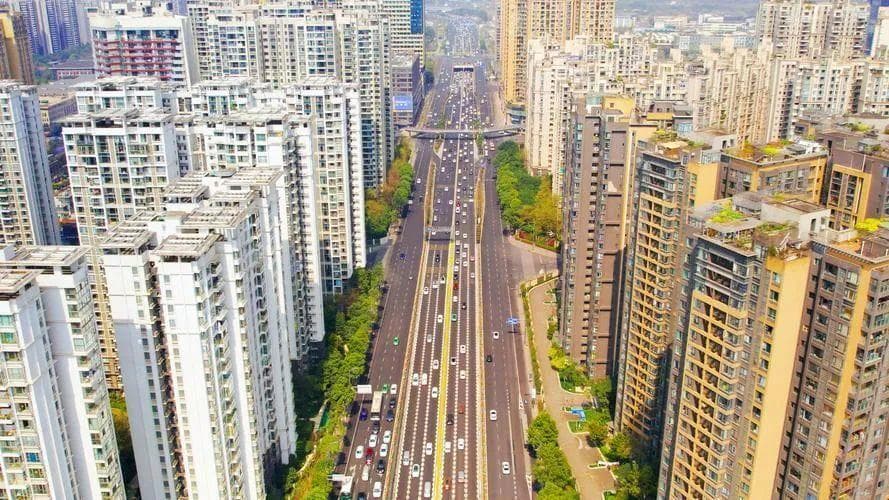 2024成都上半年二手房成交价公布，超70%楼盘下跌，还没稳住！