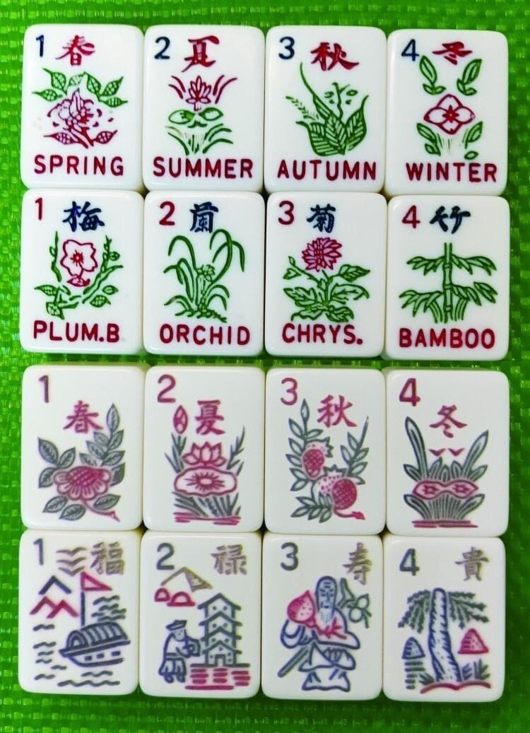 “爆改”麻将，美国人在牌上标英文