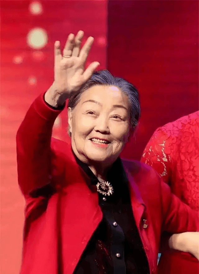 2025年豫剧《马派专场》郑州站：马金凤大师弟子同台演绎经典剧目