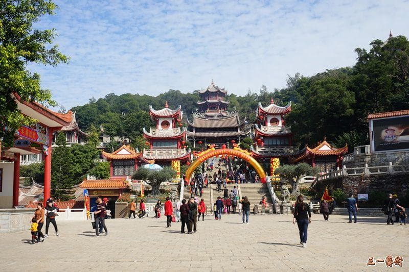 湄洲妈祖庙：一座承载千年文化的海上圣境
